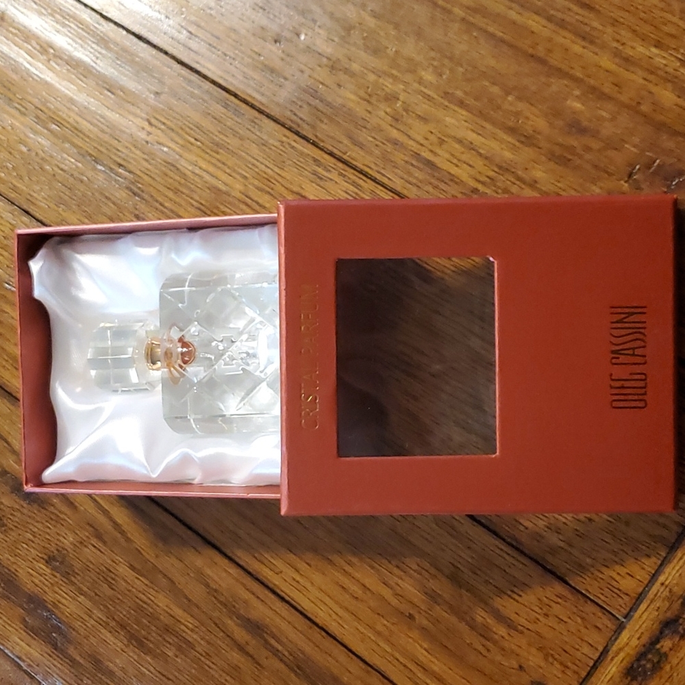 LAST CHANCE 🎈 3 for $10..Crystal Parfum Oleg Cassini NEW Still in box. - Picture 3 of 4